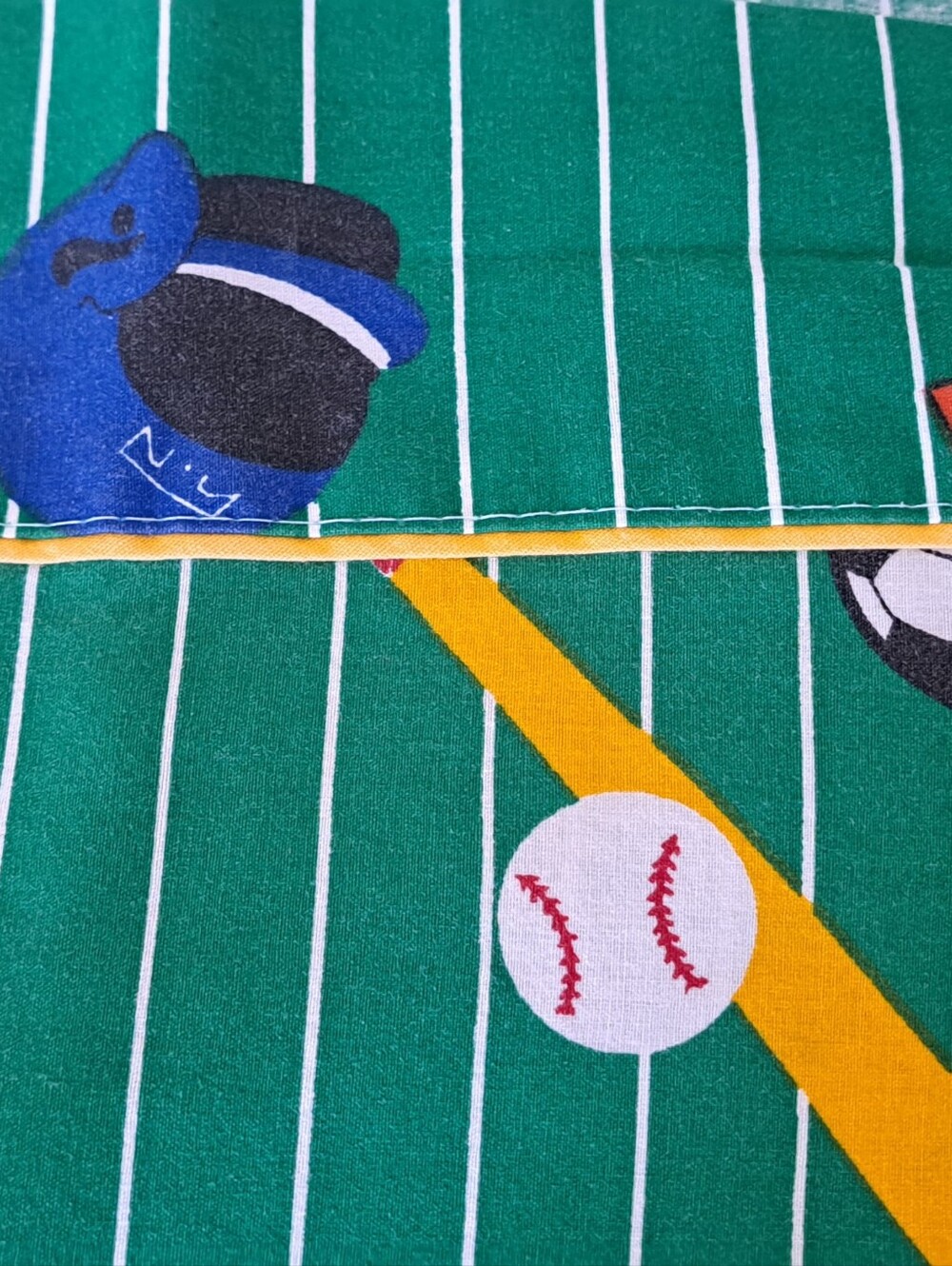 WHISPER SOFT MILLS ALL sport Print kids twin flat sheet cutter fabric baseball